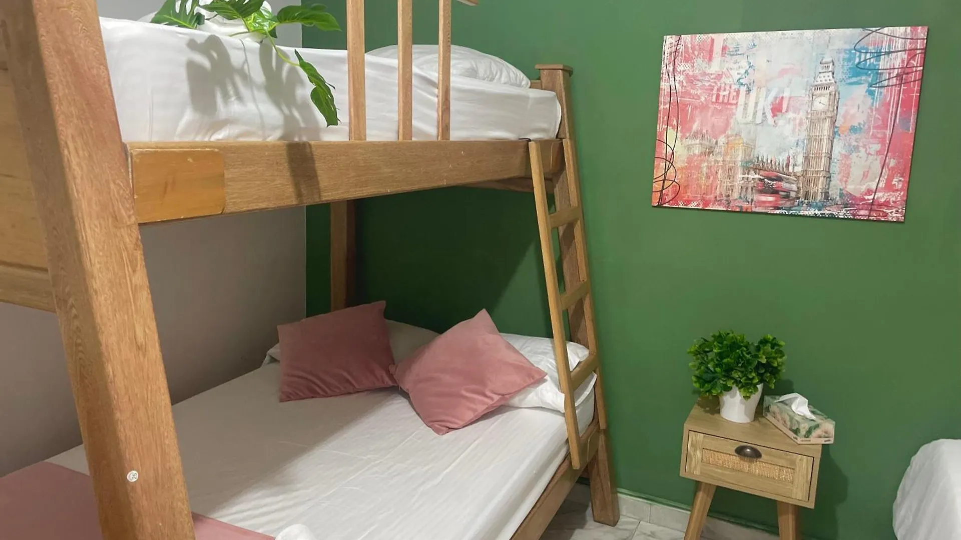 Home Colors - Comodas Habitaciones Estadio Медельин Проживание в семье